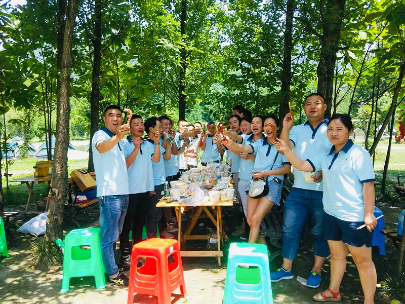 亚洲麻豆性爱视频老板组织团建活动